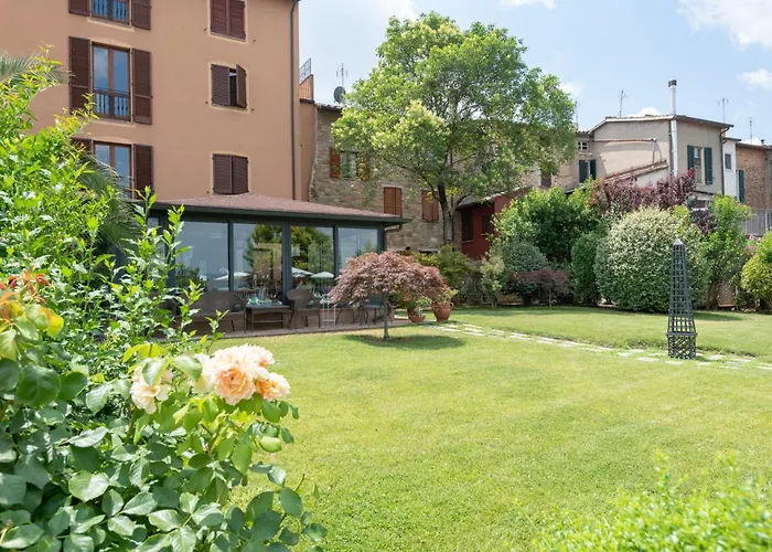 Boutique Al Grappolo D'oro Hotel Torgiano