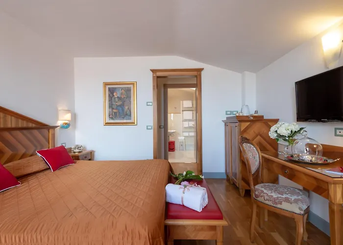 Boutique Al Grappolo D'oro Hotel Torgiano