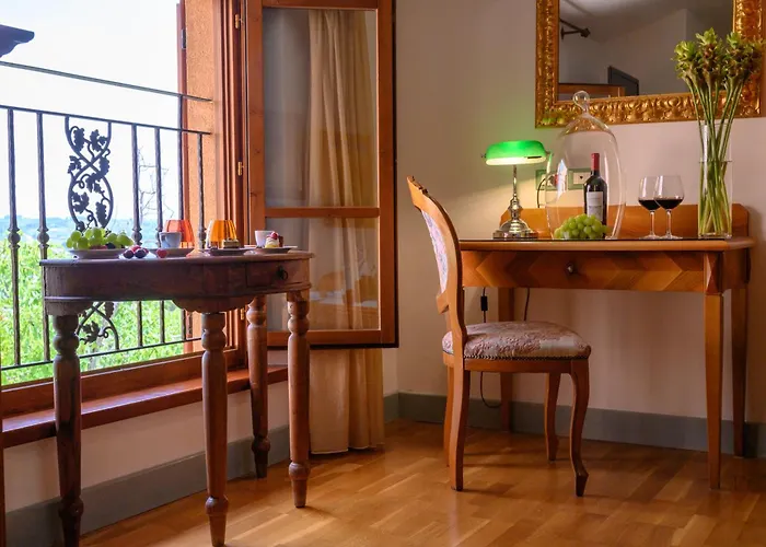 Boutique Al Grappolo D'oro Hotel