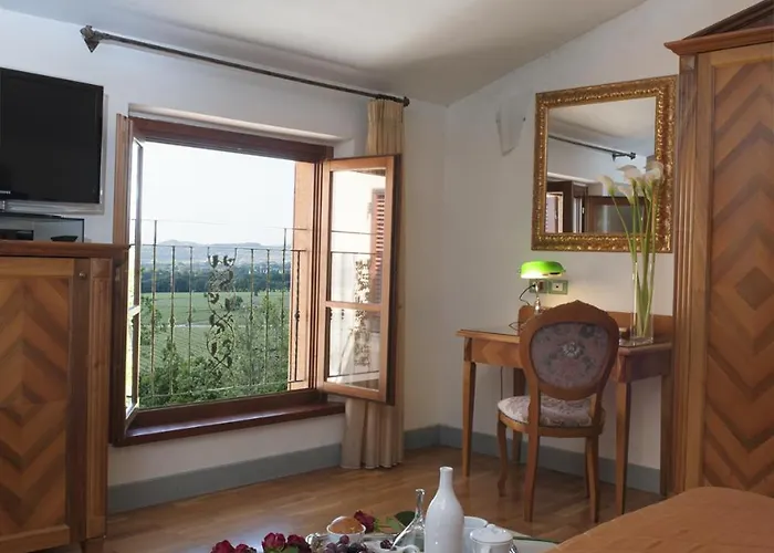 Boutique Al Grappolo D'oro Hotel Torgiano